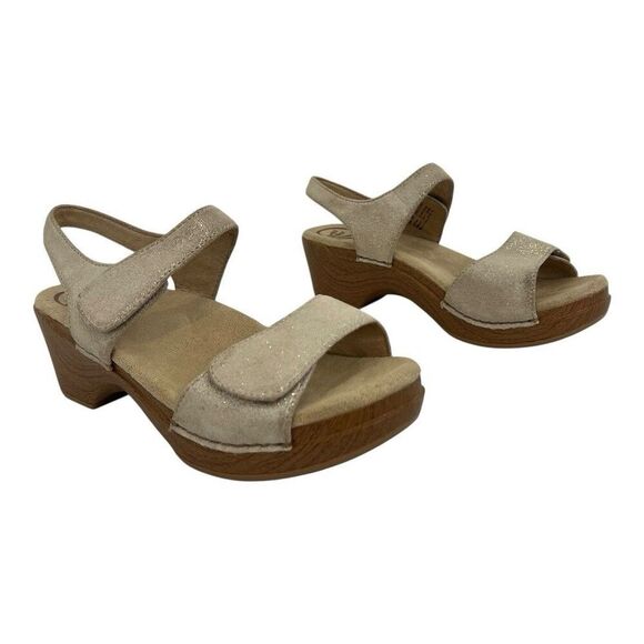 Dansko Women's Size 39 US 8.5-9 Sonnet Shimmer Champagne Suede Wedge Sandals - Picture 1 of 7